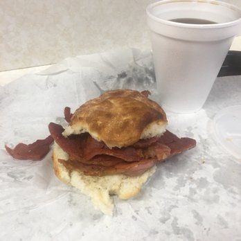 Barbecue Specialist - Plenty of ham - Barbeque Near Me - High Point, North Carolina