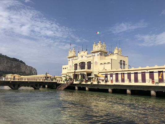 Mondello by null