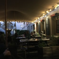 Froggy's Tavern