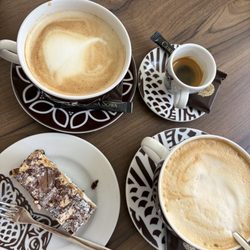 Cukiernia Sowa - cappuccino, espresso, kostka hiszpański kawowa