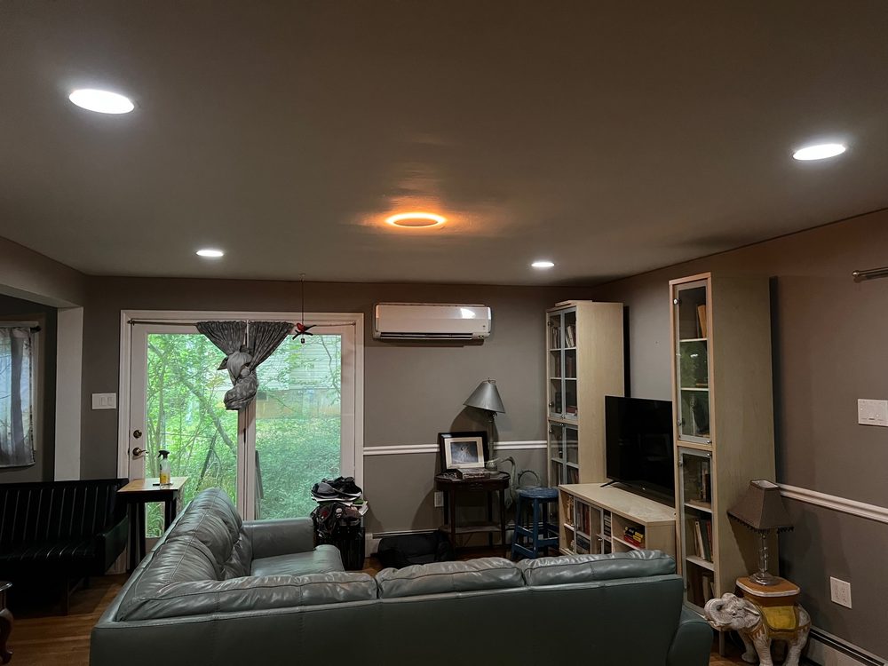 Slide of Palomino Construction