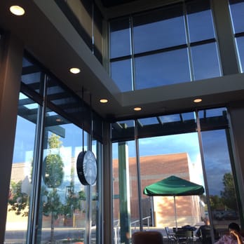 Starbucks - High ceiling cafe - Coffee & Tea Near Me - Littleton, Colorado