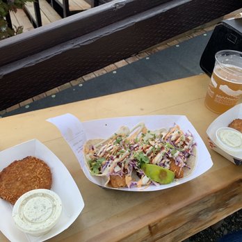 Deckhand Dave's Fish Tacos - Halibut fish cakes and taco sampler - Food Trucks Near Me - Juneau, Alaska Deckhand Dave's Fish Tacos - Halibut fish cakes and taco sampler - Food Trucks Near Me - Juneau, Alaska