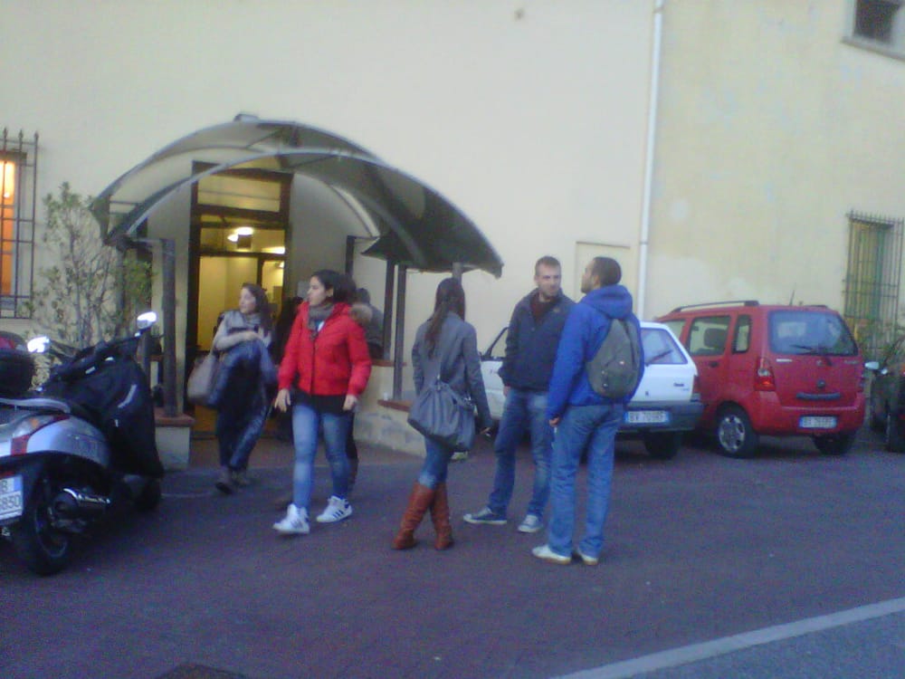 BIBLIOTECA VILLA BANDINI Via del Paradiso 5, Firenze, Italy