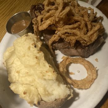 Damon's Steak House - Steak with double cooked potato - Steakhouses Near Me - Glendale, California