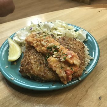 Coconuts Fish Cafe - Seafood Near Me - Kihei, Hawaii