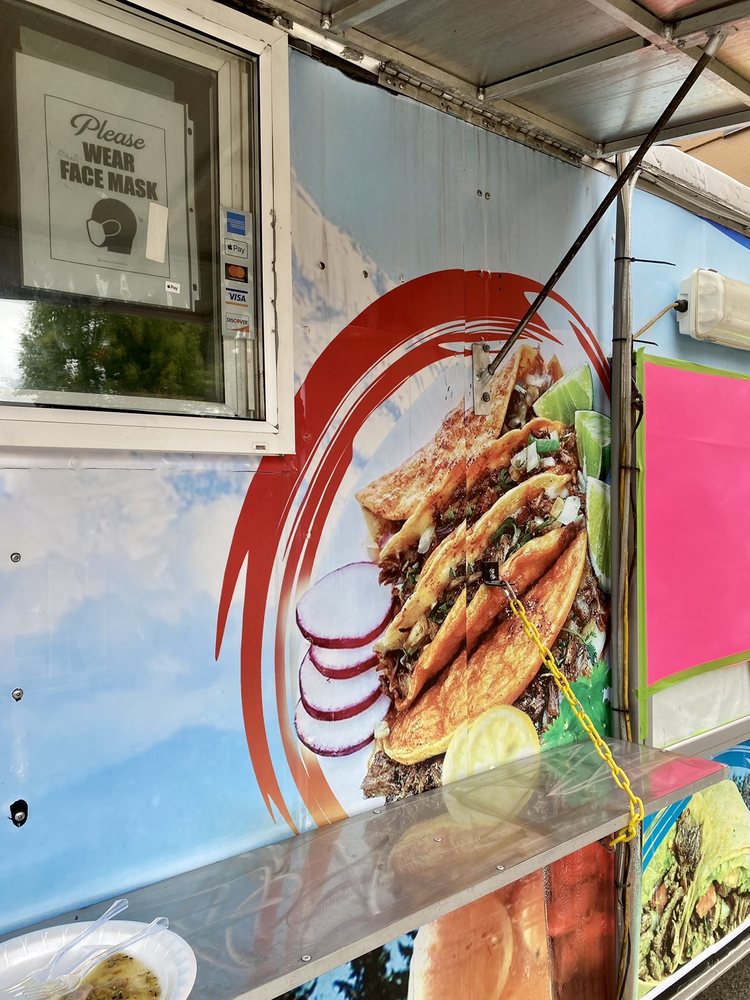 Seahawks Quick Taco's — Mexican restaurant in Renton