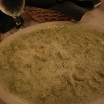 Nello's Place - Tortellini Pesto - Italian Near Me - Redding, California Nello's Place - Tortellini Pesto - Italian Near Me - Redding, California