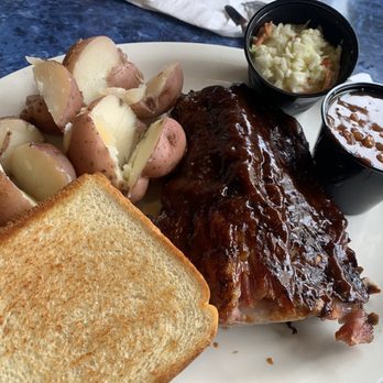 Blues City Cafe - BBQ ribs - Southern Near Me - Memphis, Tennessee