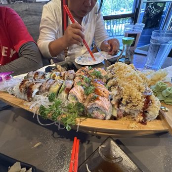 Fin’s House - Slices were too big for a bite but seems like a generous portion - Sushi Bars Near Me - Sacramento, California Fin’s House - Slices were too big for a bite but seems like a generous portion - Sushi Bars Near Me - Sacramento, California