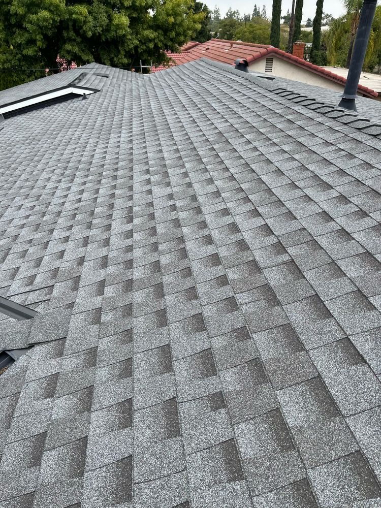 Slide of Roof Pros Rancho