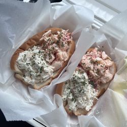 Hodgdon Seafood - Half lobster half crab rolls