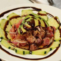 Playa Mia Restaurant - Tostada de Tuna
