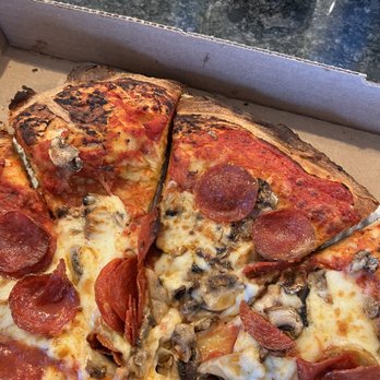 Mamma Mineo's Pizza - pepperoni, mushrooms, and cheese - Italian Near Me - Byron Center, Michigan