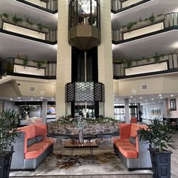 Lobby looking into the hotel from the entrance