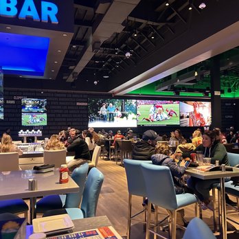 Dave & Buster's Bakersfield - Arcades Near Me - Bakersfield, California