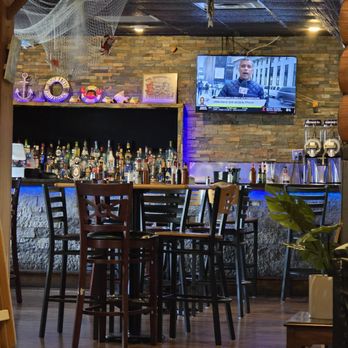 Don Camaron Seafood Restaurant - The bar of the restaurant serving wine and beer. - Seafood Near Me - Roanoke, Virginia Don Camaron Seafood Restaurant - The bar of the restaurant serving wine and beer. - Seafood Near Me - Roanoke, Virginia