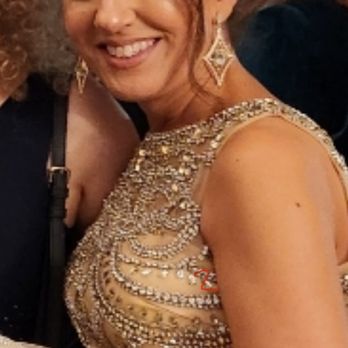 Simone's Airbrush Tanning - Spray Tanning Near Me - Sherman Oaks, California