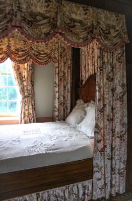 President James K. Polk Home and Museum by null