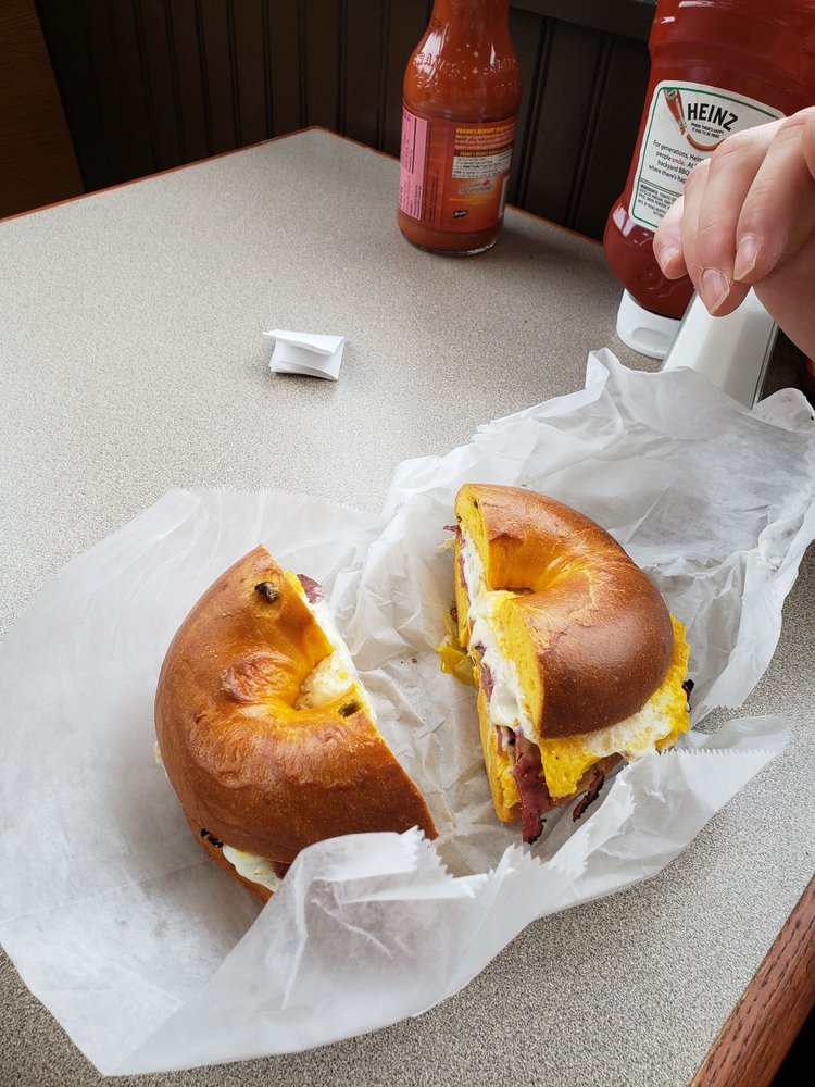 BAGEL CAFE 31 Photos & 110 Reviews Bagels 373 Hanover St