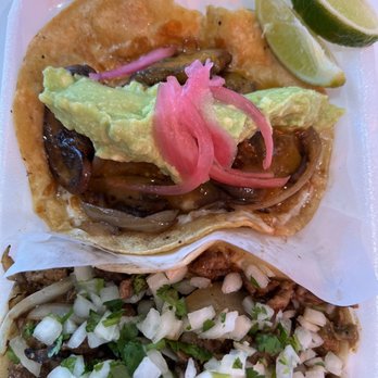 Tacos Y Que - Steak Picado and Vegan tacos! - Tacos Near Me - Whittier, California