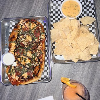 Bar W - Sports Bars Near Me - Dallas, Texas Bar W - Sports Bars Near Me - Dallas, Texas