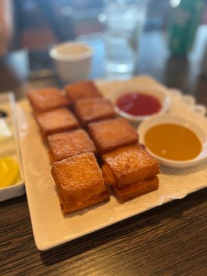 Yong Moon Lu by null