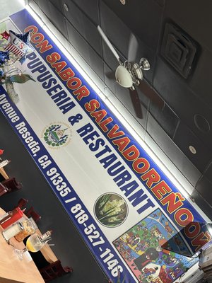 Con Sabor Salvadoreño by null