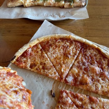 Blaze Pizza - Salad Near Me - Louisville, Kentucky Blaze Pizza - Salad Near Me - Louisville, Kentucky