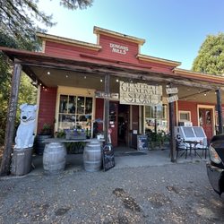 Duncans Mills General Store - Outside