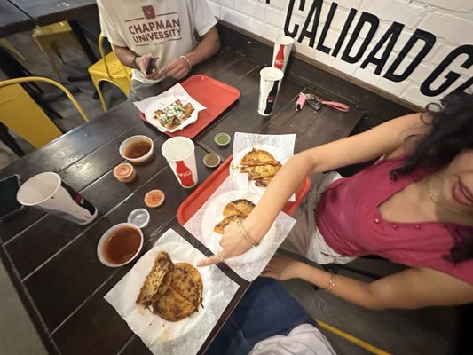tacos la calle by null