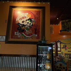 Monte Alban Mexican Restaurant - Decor
