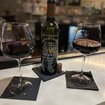 NeatSRQ - Clone zin - Gastropubs Near Me - Sarasota, Florida NeatSRQ - Clone zin - Gastropubs Near Me - Sarasota, Florida