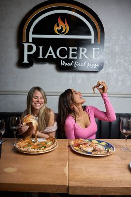 Piacere Wood Fired Pizza Pines by null