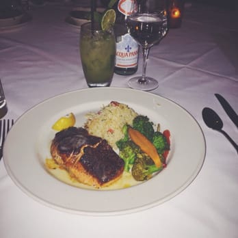 Chart House - Salmon - Seafood Near Me - Weehawken, New Jersey