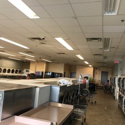 Don Carmllo Laundromat