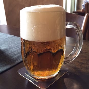 Mlejnice Žatecká - Big head on this Pilsner Urquell! - Czech Near Me - Prague, Puerto Rico Mlejnice Žatecká - Big head on this Pilsner Urquell! - Czech Near Me - Prague, Puerto Rico