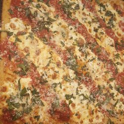 Paisanos Pizza