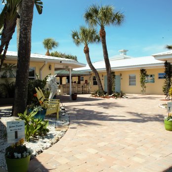 Suntan Terrace - Hotels Near Me - Nokomis, Florida Suntan Terrace - Hotels Near Me - Nokomis, Florida