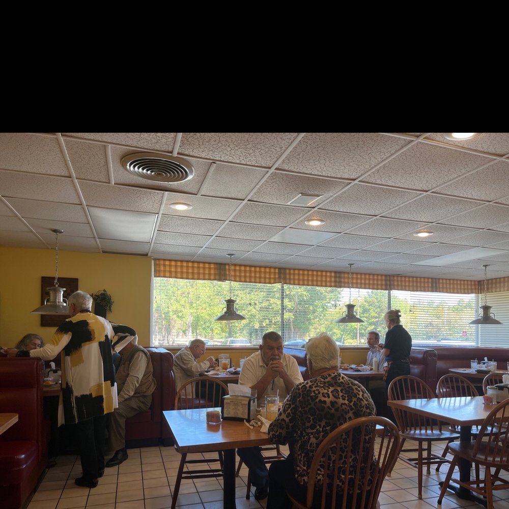 BLAKE’S RESTAURANT 33 Photos & 34 Reviews 127 Hillview St, Candor