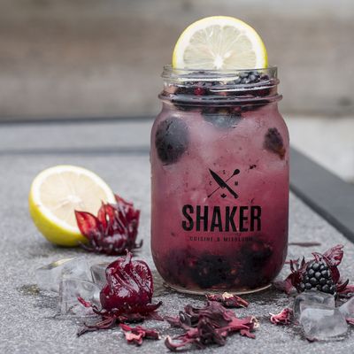 SHAKER Cuisine & Mixologie Ste-Foy by null