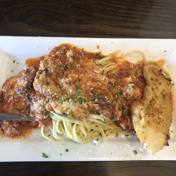 Hook Line & Schooner - Chicken Parmesan - American Near Me - Smyrna, Georgia
