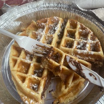 Pronto Cafe - I ask for a fruity waffles with chocolate chips inside and they gave me chocolate only and no fruit's - Mexican Near Me - Brooklyn, New York