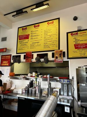 Suzie Burger by null