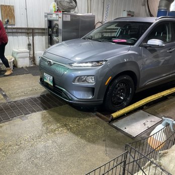 Midtown Car Wash - Full electric at Midtown. Very exciting !  Electric shine!!! - Auto Detailing Near Me - Winnipeg, Manitoba