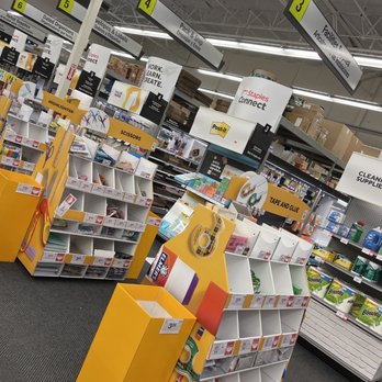 Staples - Shipping Centers Near Me - Mira Loma, California Staples - Shipping Centers Near Me - Mira Loma, California