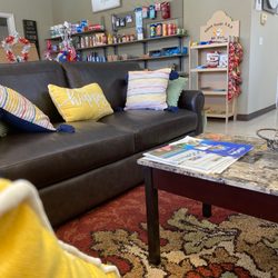 Gilroy Garlic USA RV Park - Snacks and ice cream and coffee