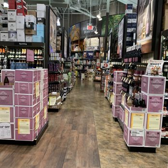Total Wine & More - Central aisle - Beer, Wine & Spirits Near Me - Brookhaven, Georgia