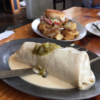 bisQit - Breakfast burrito and country store biscuit - Burgers Near Me - Pawleys Island, South Carolina