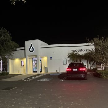 Yogurtology - Exterior - Ice Cream & Frozen Yogurt Near Me - Tampa, Florida Yogurtology - Exterior - Ice Cream & Frozen Yogurt Near Me - Tampa, Florida